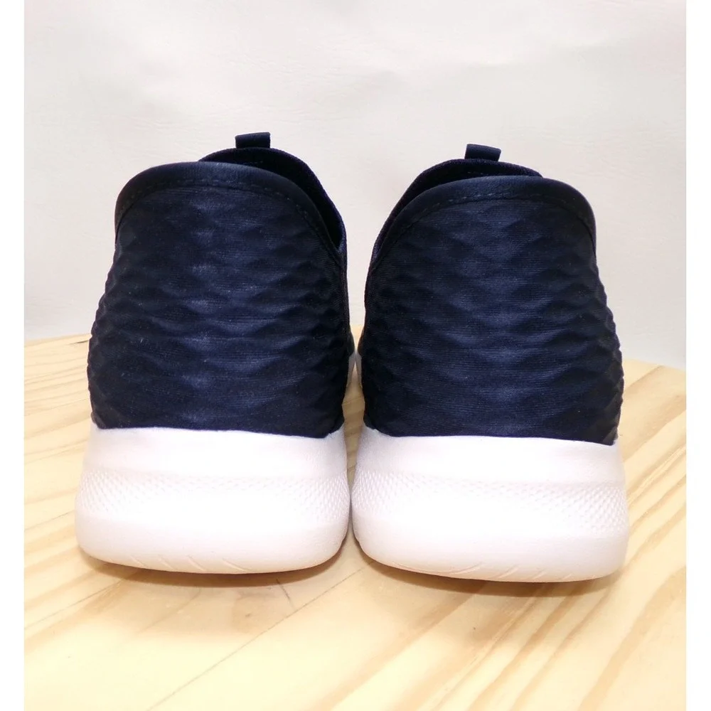Skechers Slip Ins GoWalk 6 Fabulous View Womens Navy Size 10 Sneakers 124569W